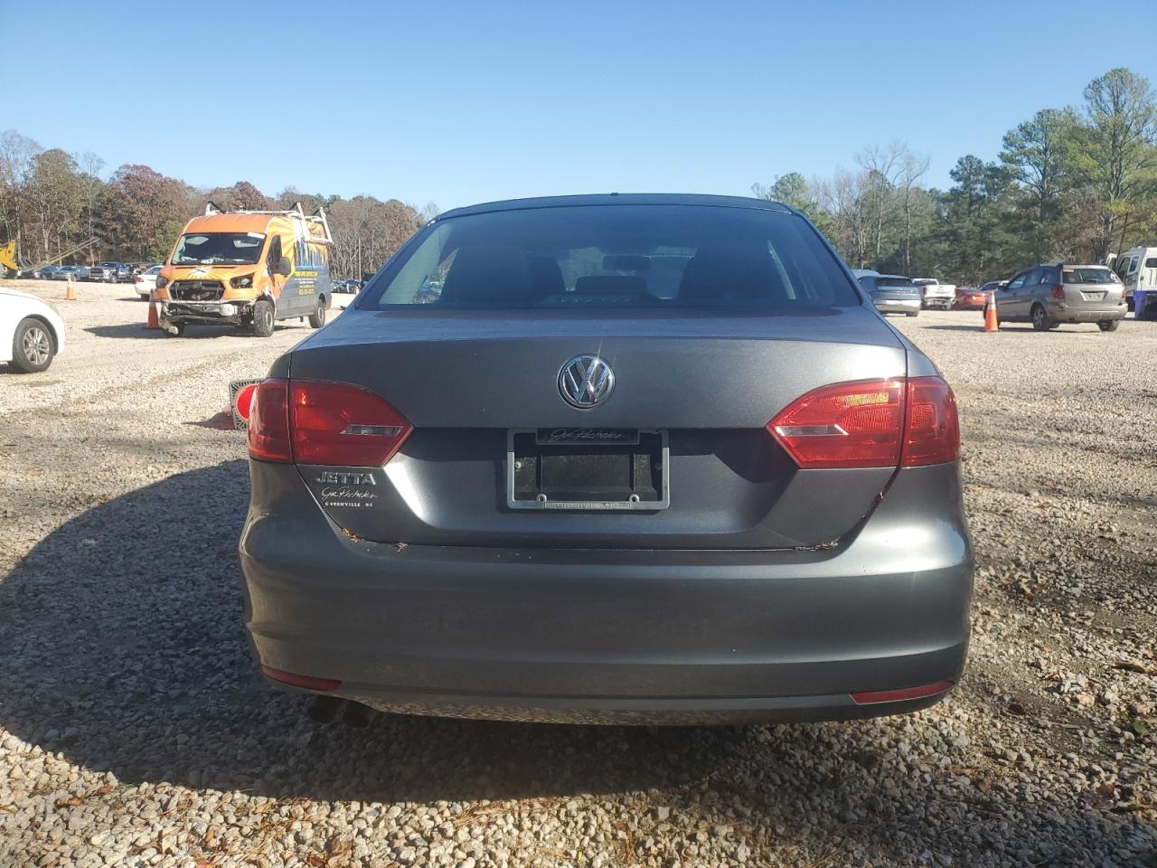 VOLKSWAGEN JETTA BASE