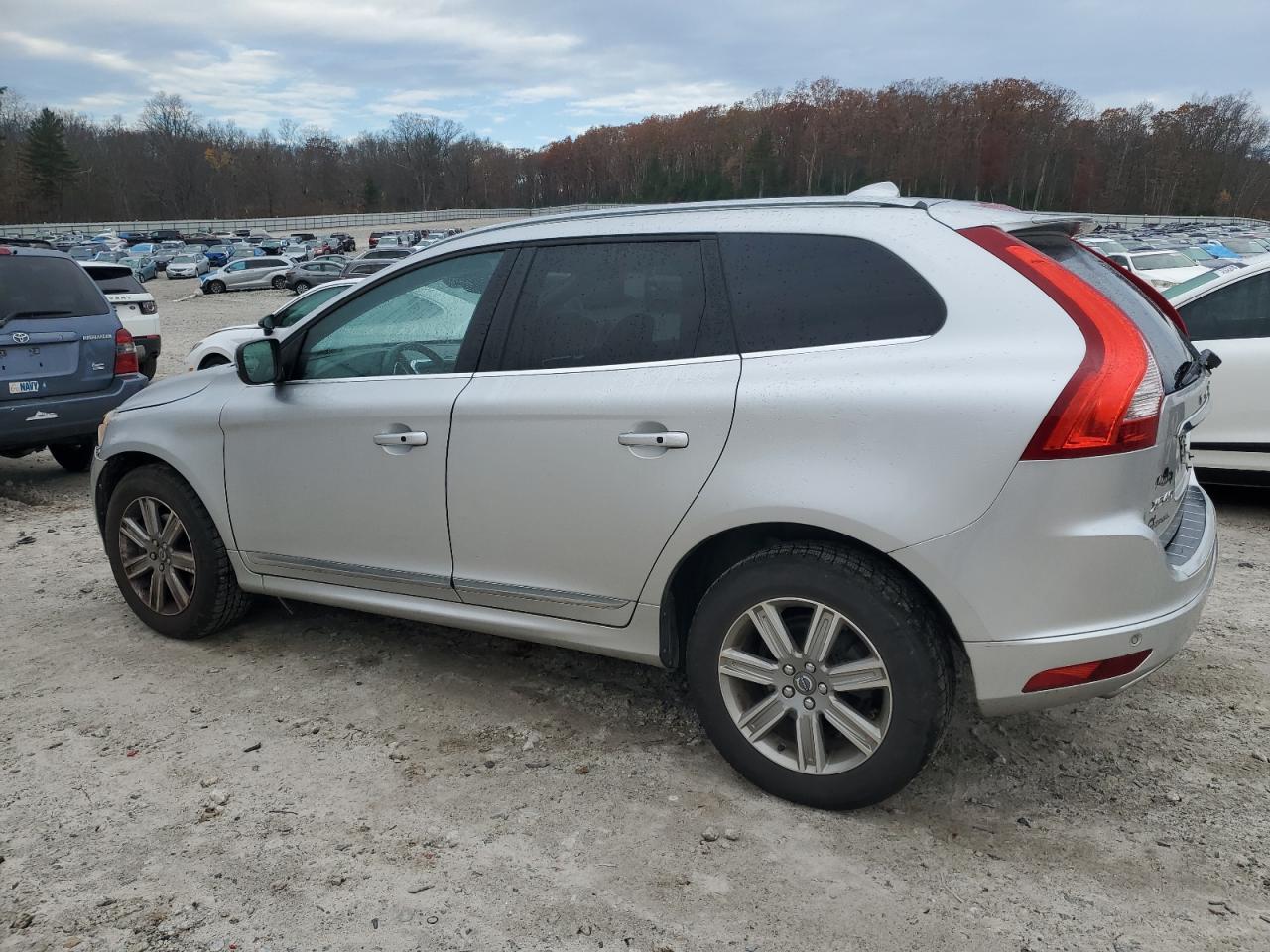 VOLVO XC60 T5 INSCRIPTION