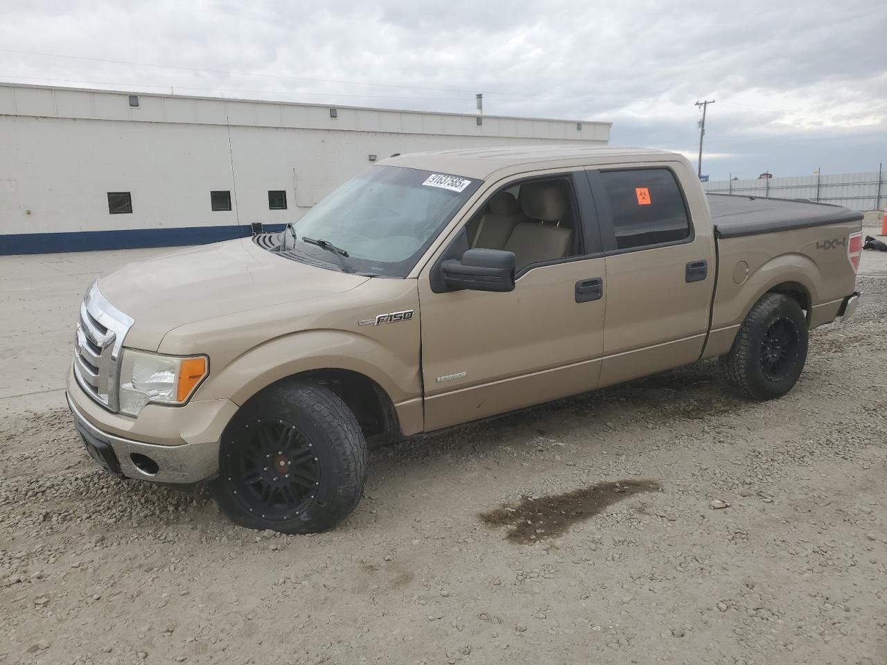 FORD F-150 SUPERCREW