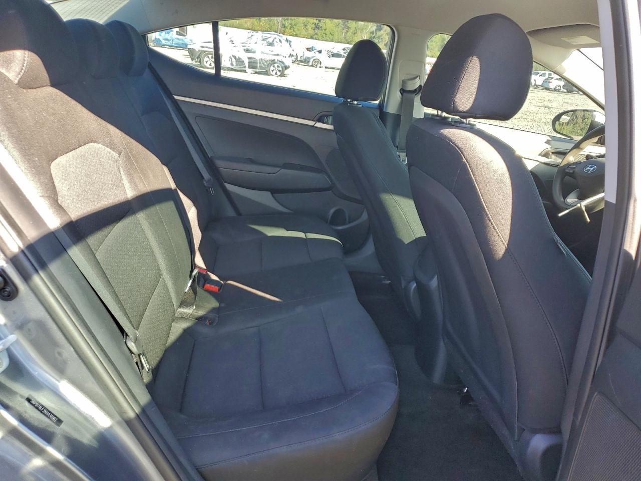 Lot #3301609624 2019 HYUNDAI ELANTRA SE