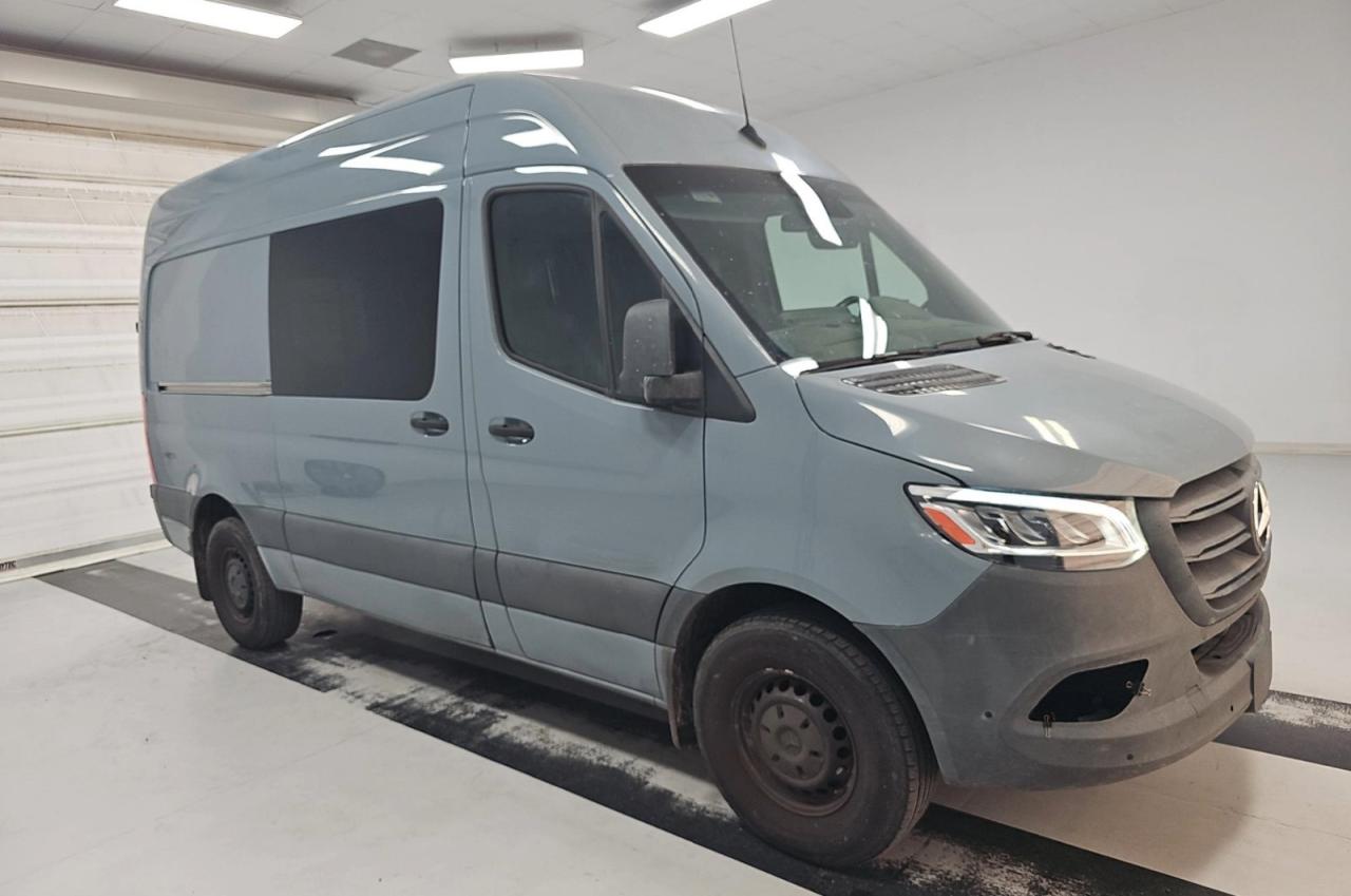 MERCEDES-BENZ SPRINTER 2500