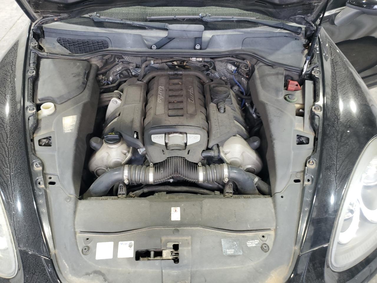 PORSCHE CAYENNE TURBO