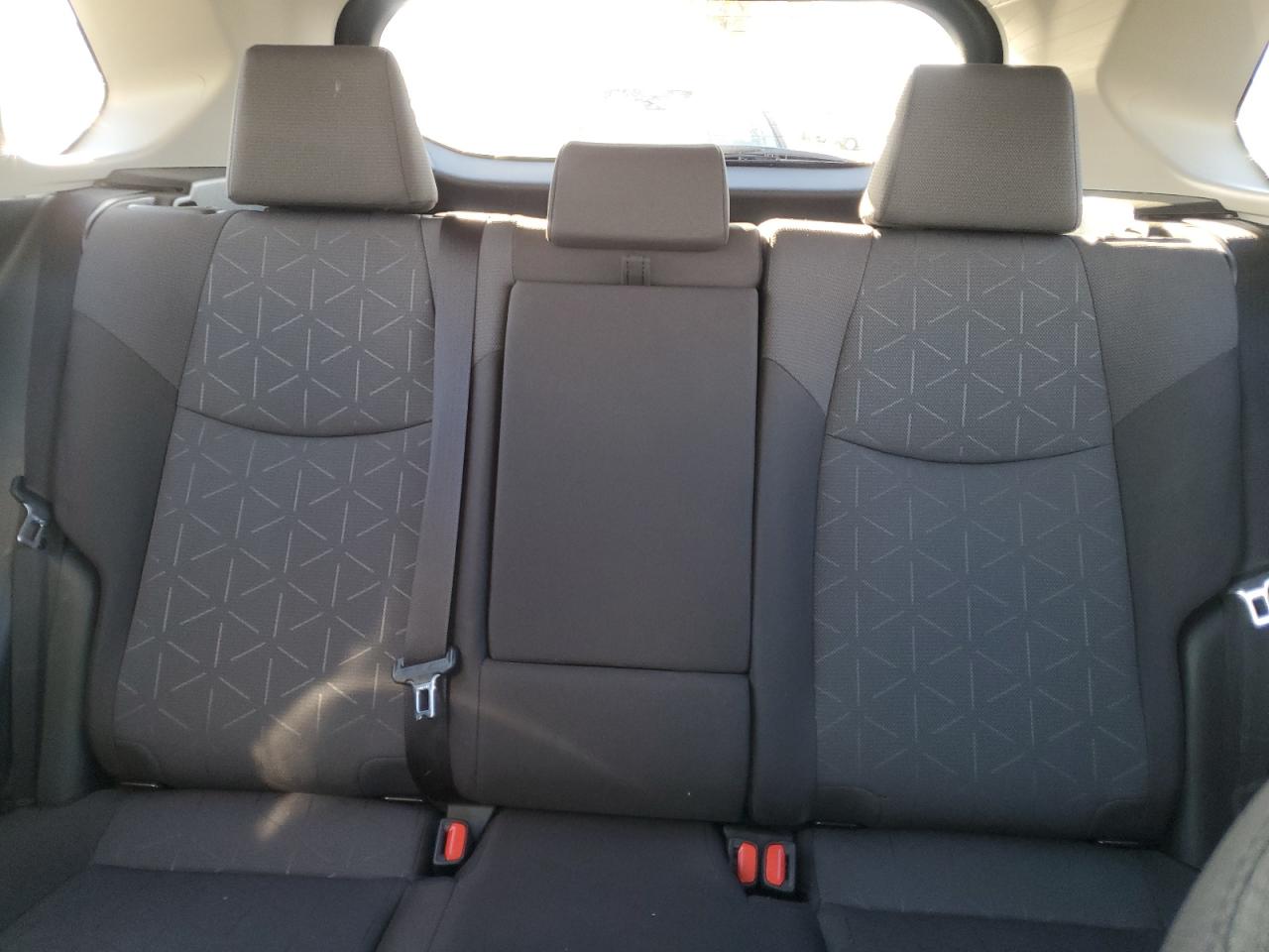 Lot #3310303042 2024 TOYOTA RAV4 XLE