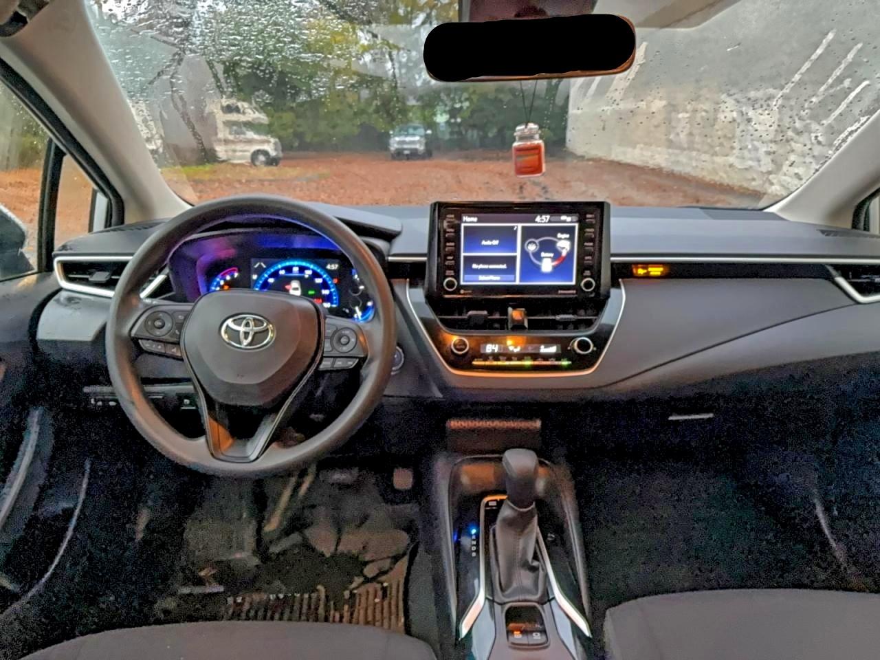 TOYOTA COROLLA LE