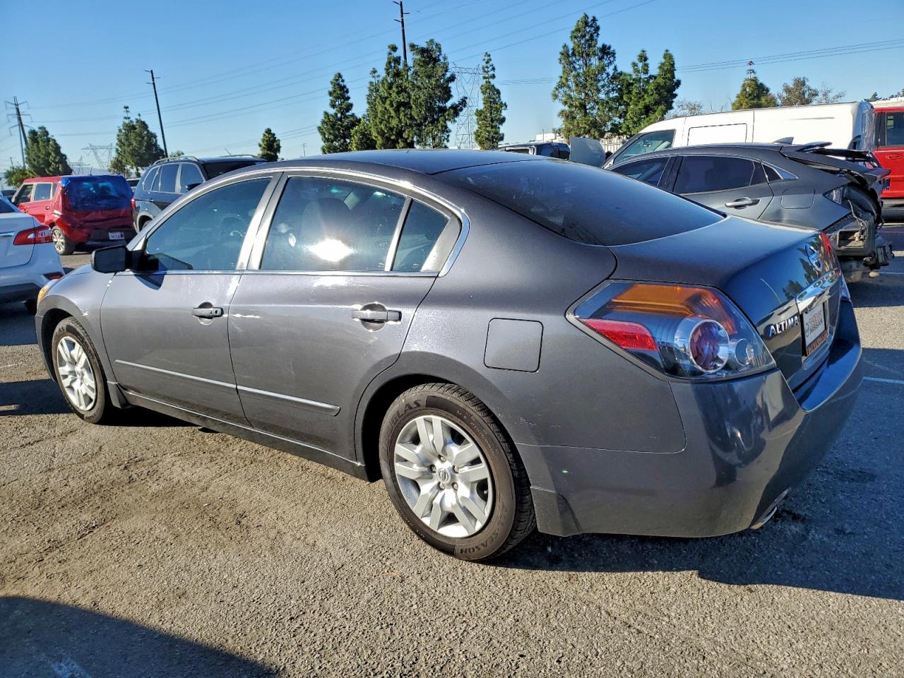 NISSAN ALTIMA BASE