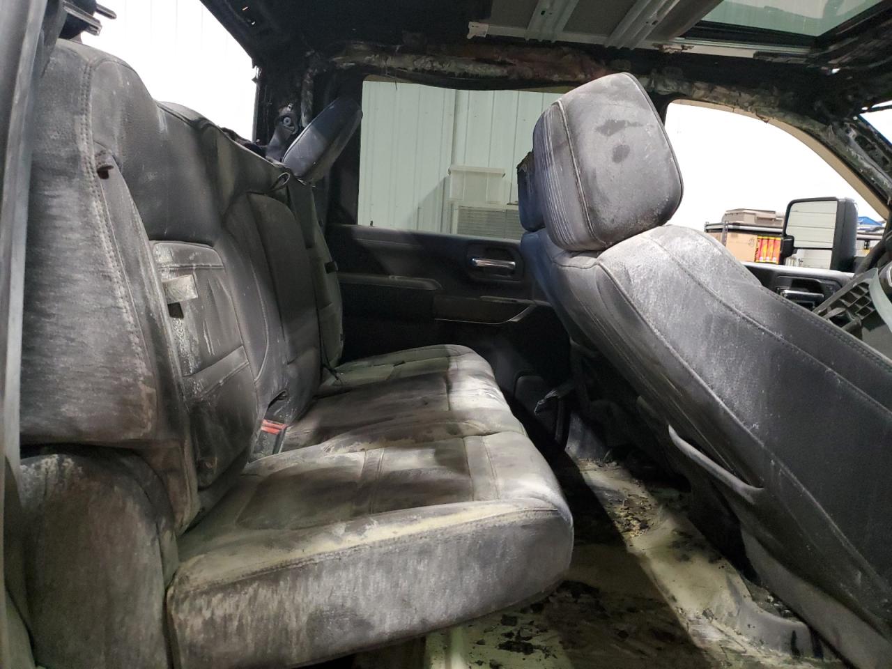 GMC SIERRA K2500 DENALI