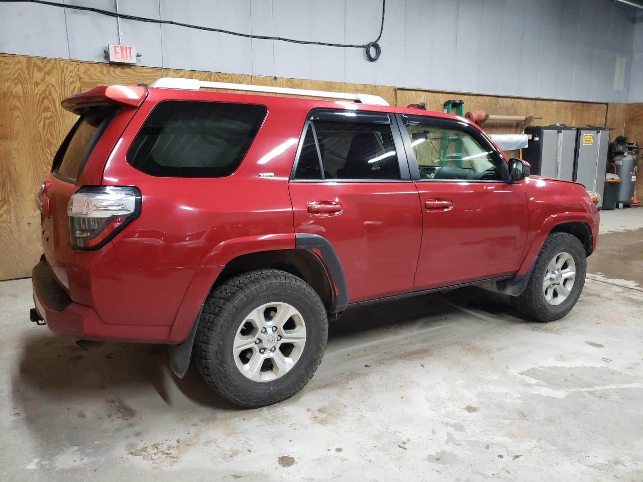 TOYOTA 4RUNNER SR5/SR5 PREMIUM