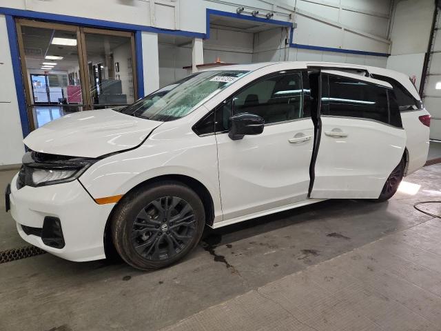 Global Auto Auctions: 2025 HONDA ODYSSEY SP