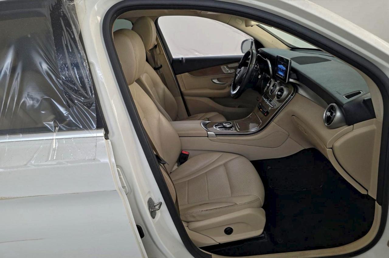 MERCEDES-BENZ GLC-CLASS 300