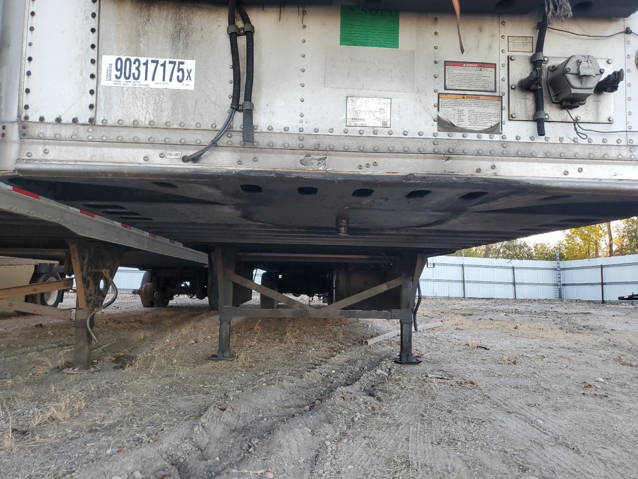 Lot #3284116538 2015 GREA REEFER VAN