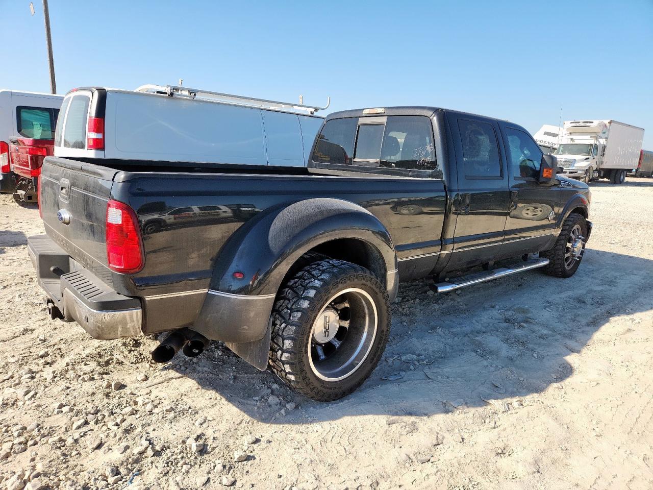 FORD F-350 SUPER DUTY