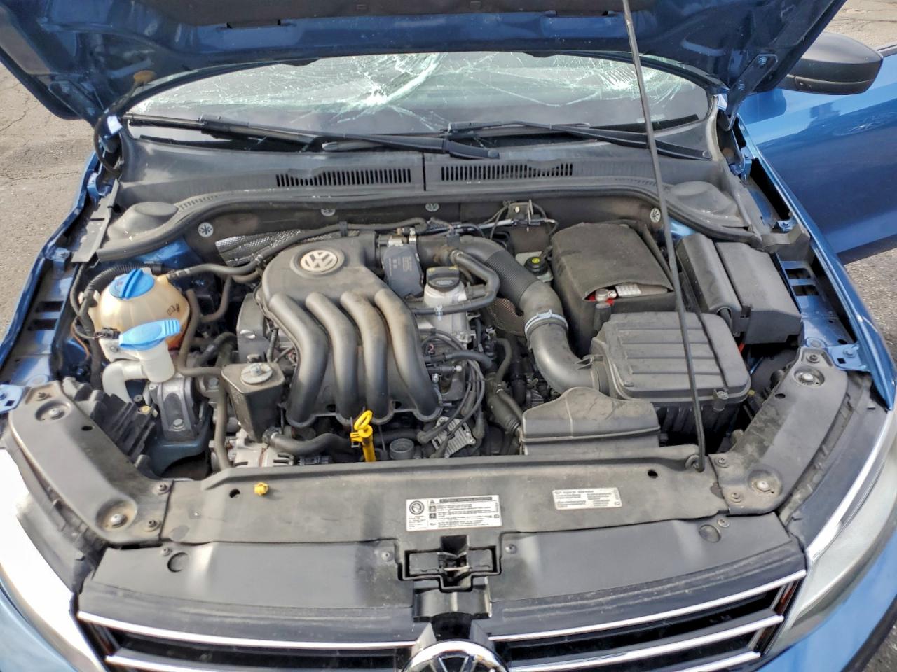 VOLKSWAGEN JETTA BASE