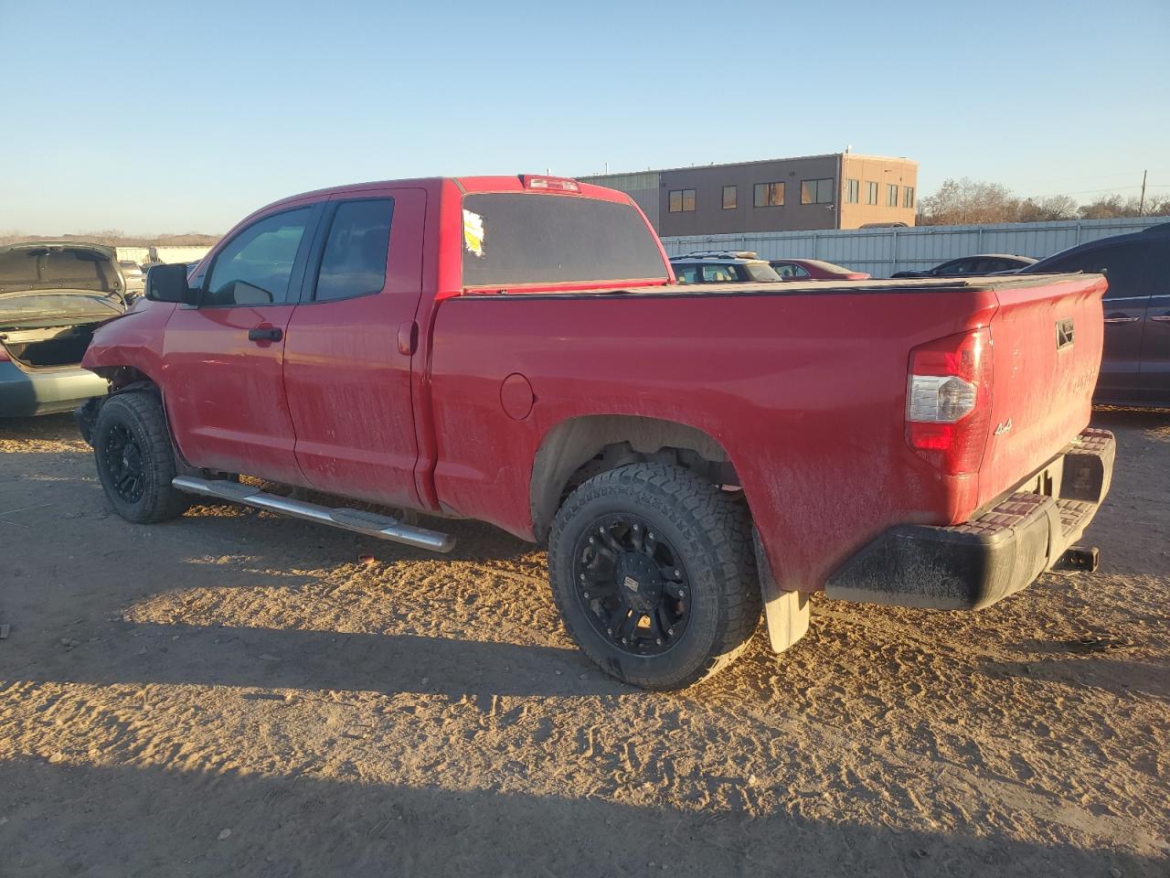TOYOTA TUNDRA DOUBLE CAB SR
