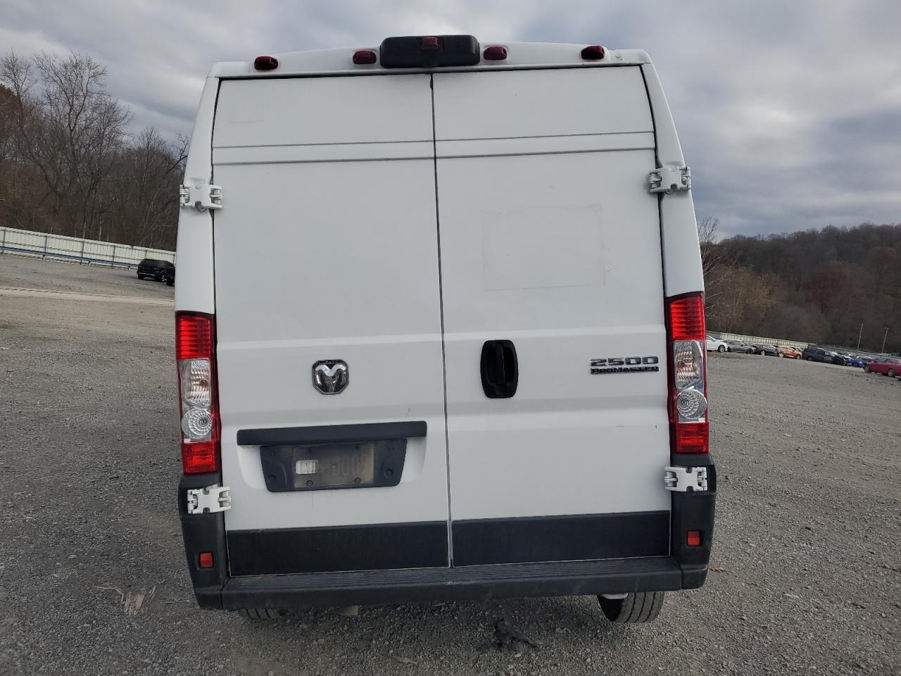 RAM PROMASTER 2500 HIGH