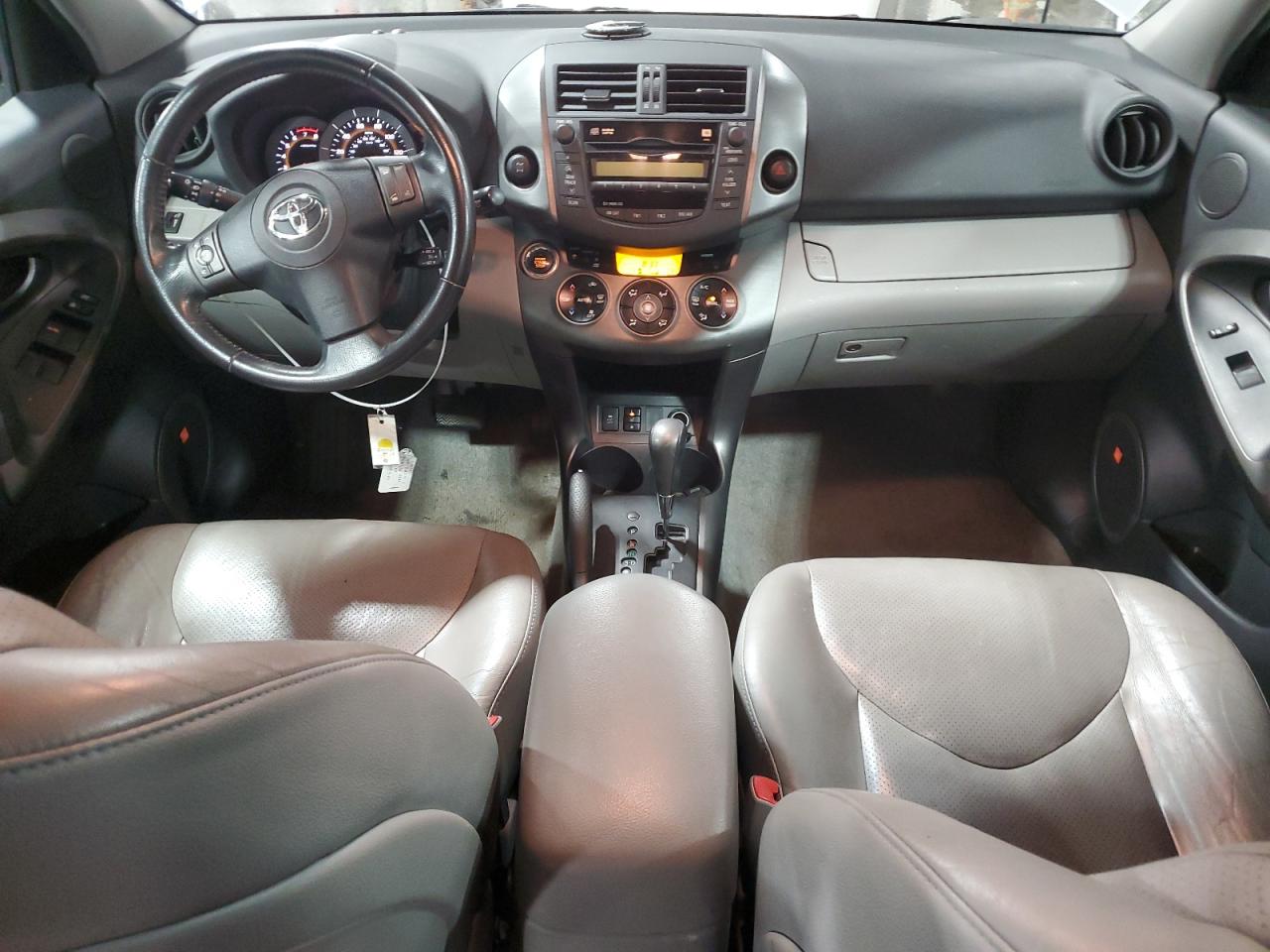 TOYOTA RAV4 LIMITED