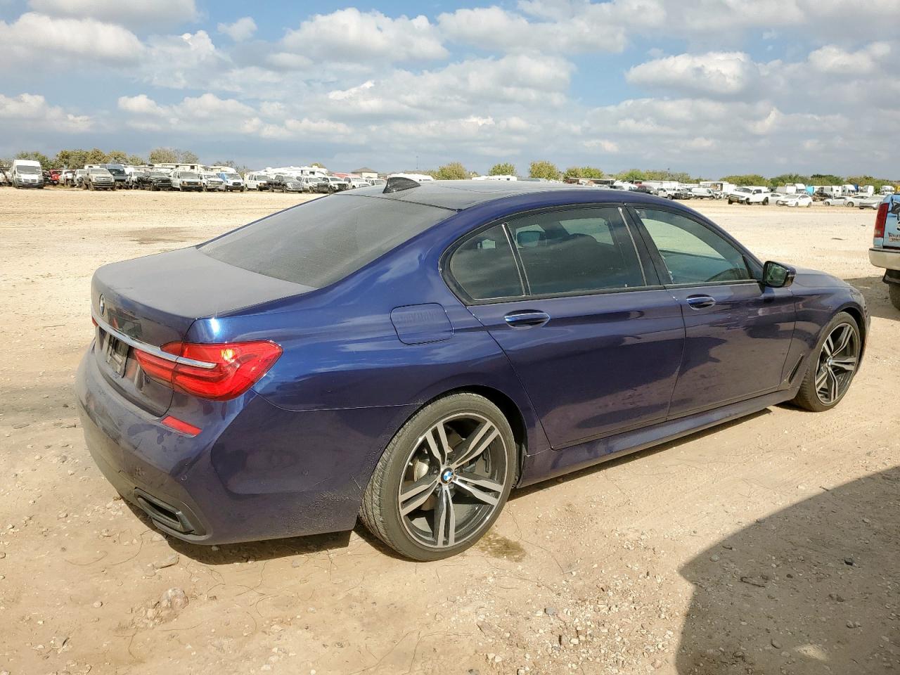 BMW 7 SERIES I