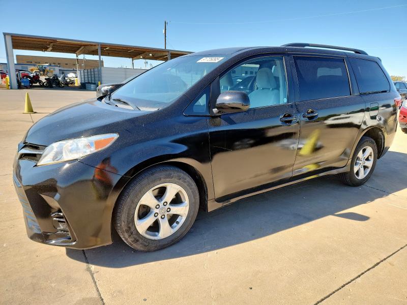Global Auto Auctions: 2018 TOYOTA SIENNA LE
