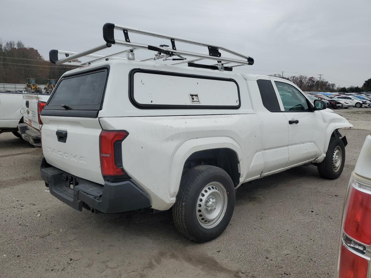TOYOTA TACOMA XTRACAB