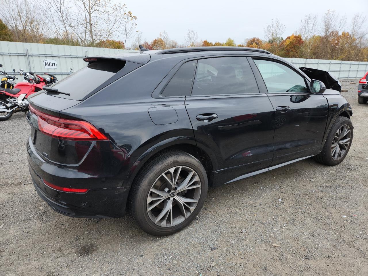 AUDI Q8 PREMIUM