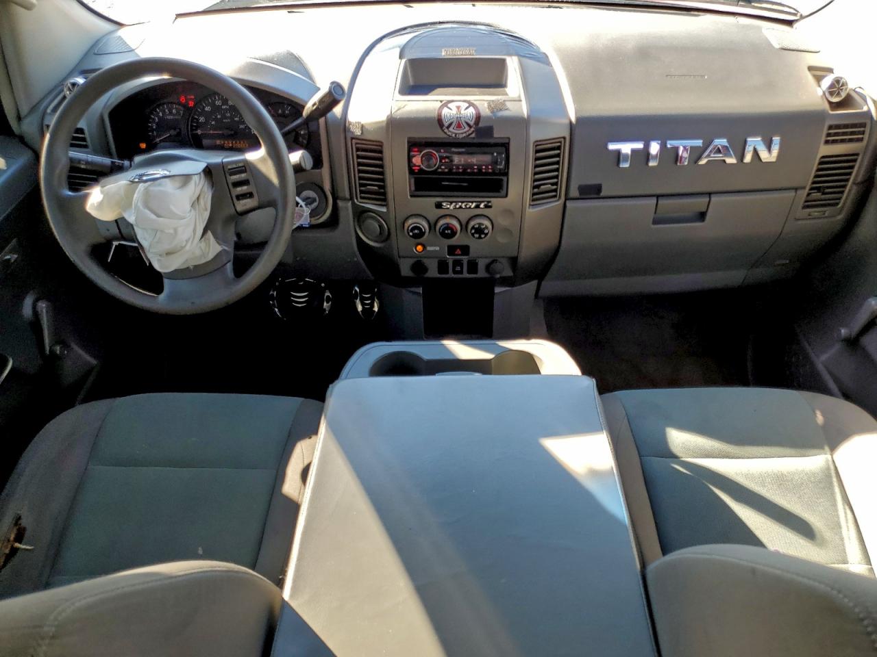 Lot #3311635230 2005 NISSAN TITAN XE