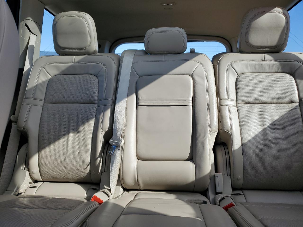 LINCOLN AVIATOR RESERVE