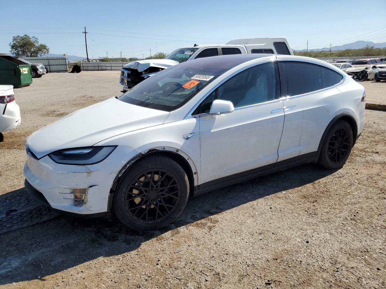 TESLA MODEL X