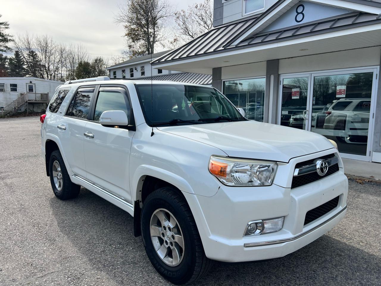 TOYOTA 4RUNNER SR5