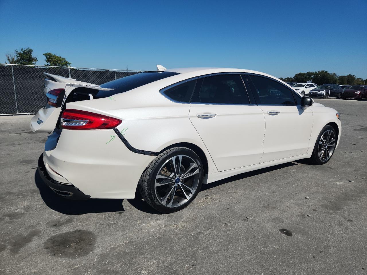 FORD FUSION TITANIUM