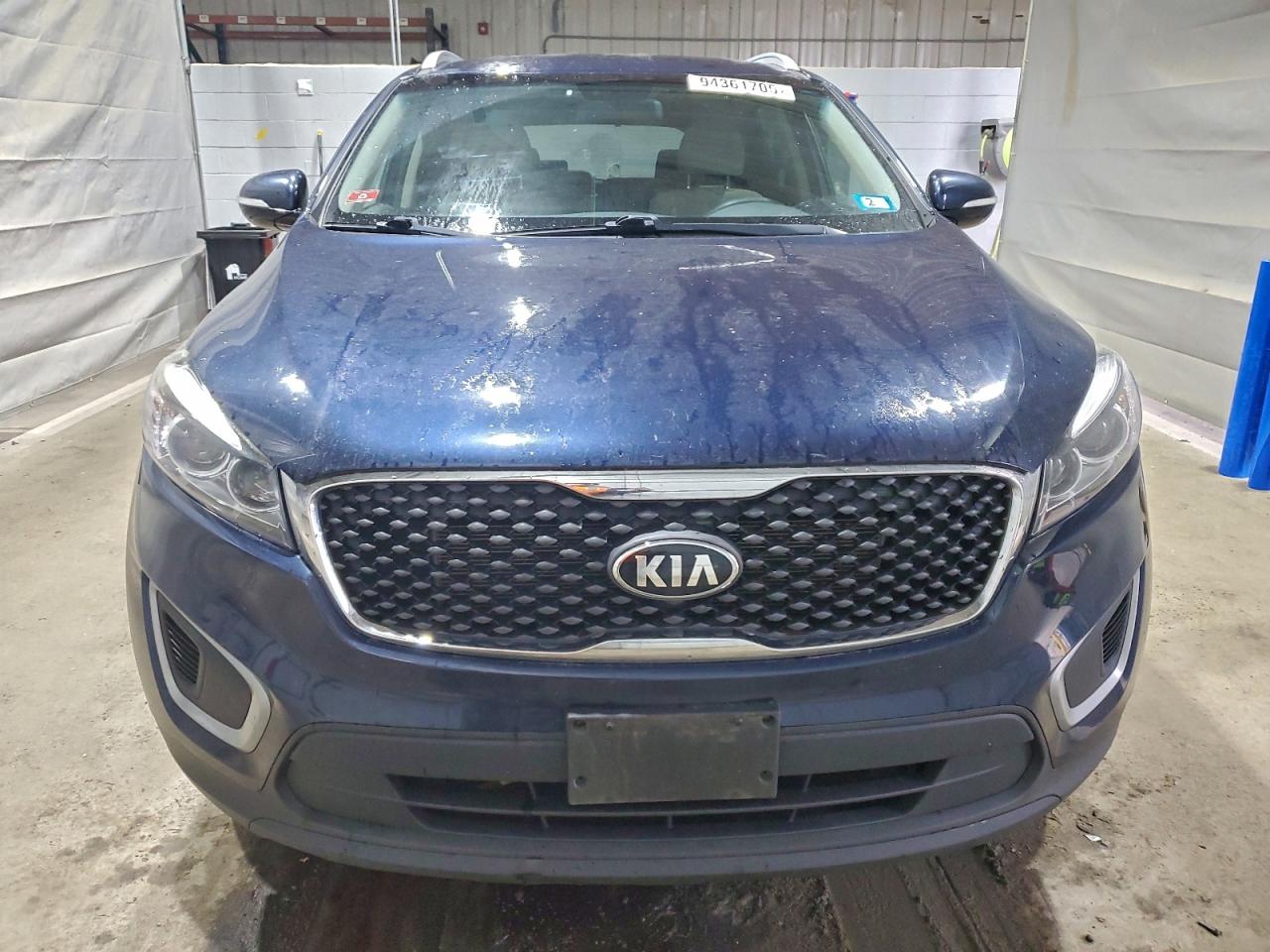 KIA SORENTO LX