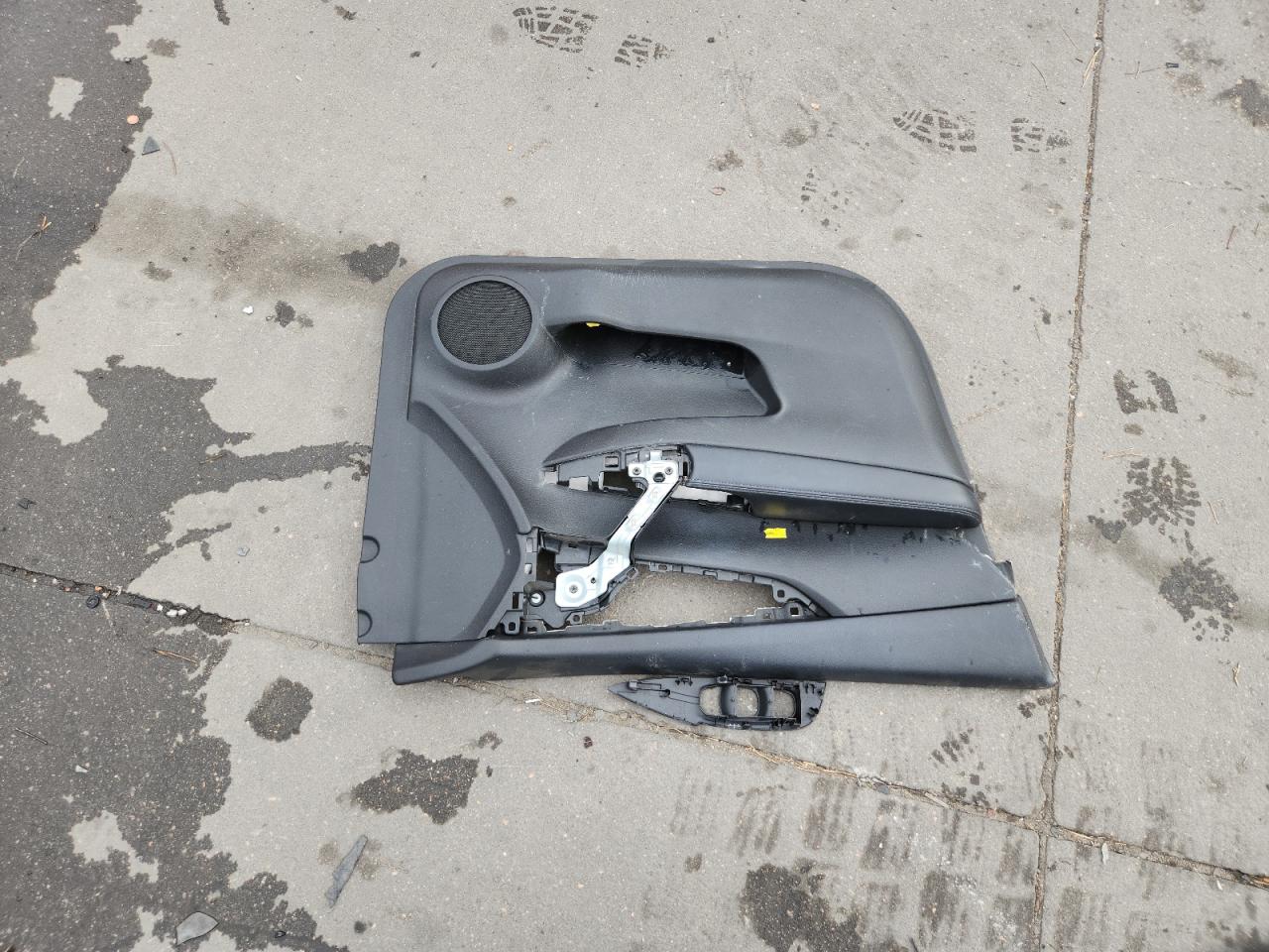 NISSAN ROGUE SPORT S