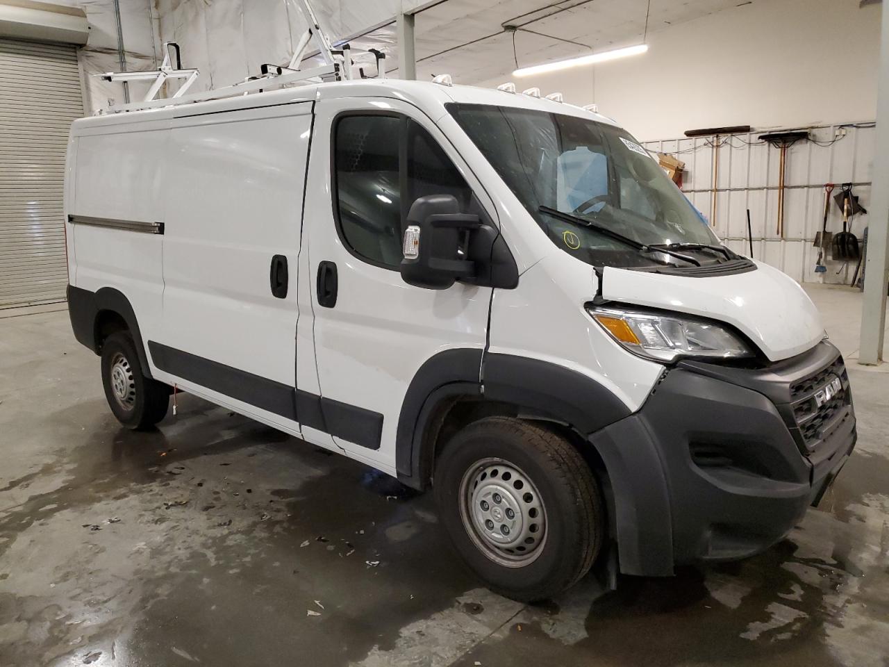 RAM PROMASTER 2500 STANDARD