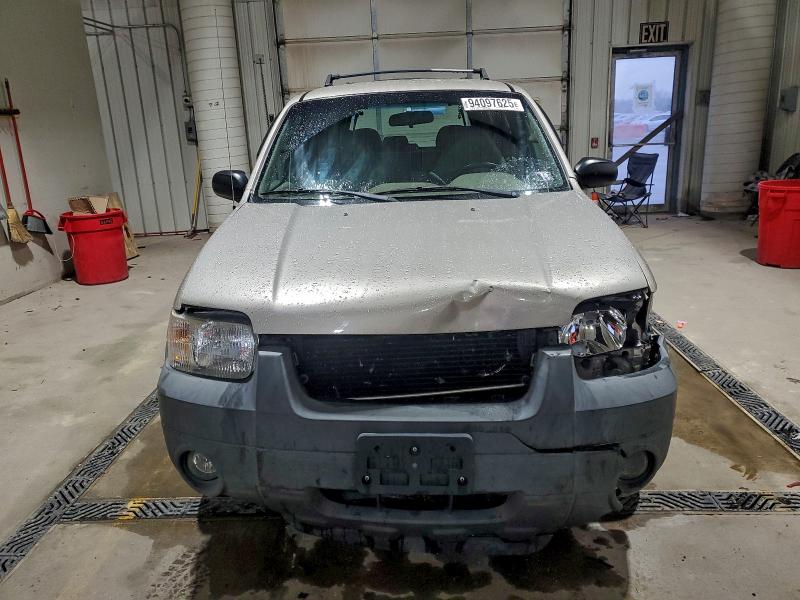 2001 FORD ESCAPE XLS #3308450368