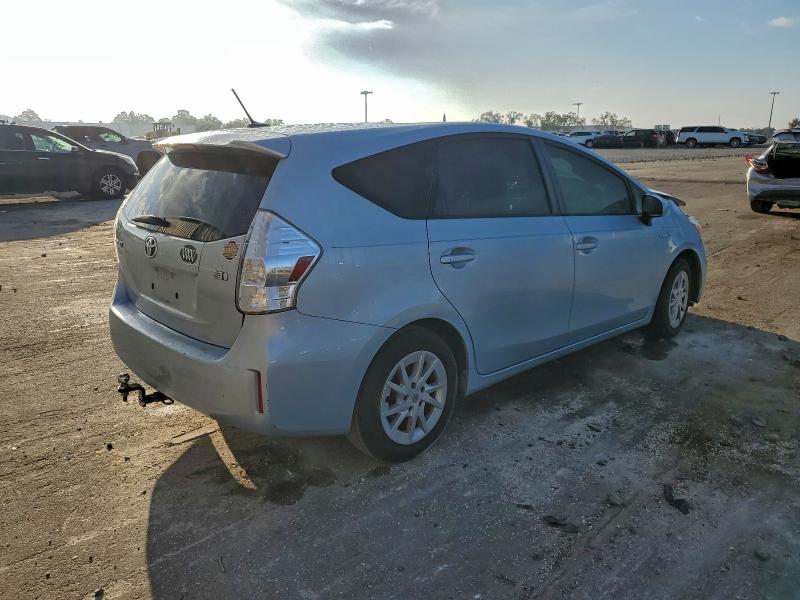 2014 TOYOTA PRIUS V #3301829371