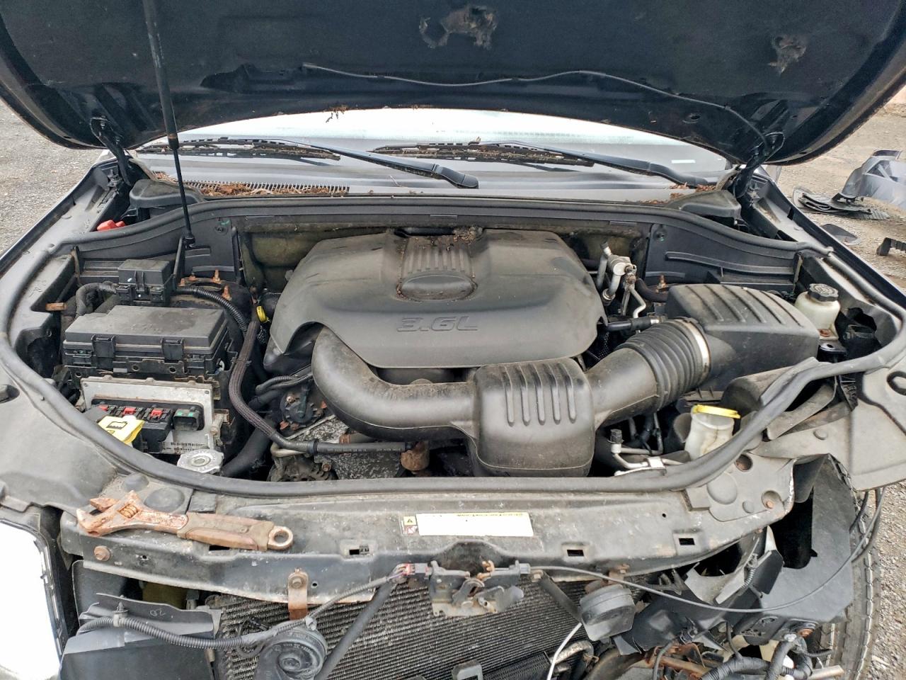 JEEP GRAND CHEROKEE LAREDO