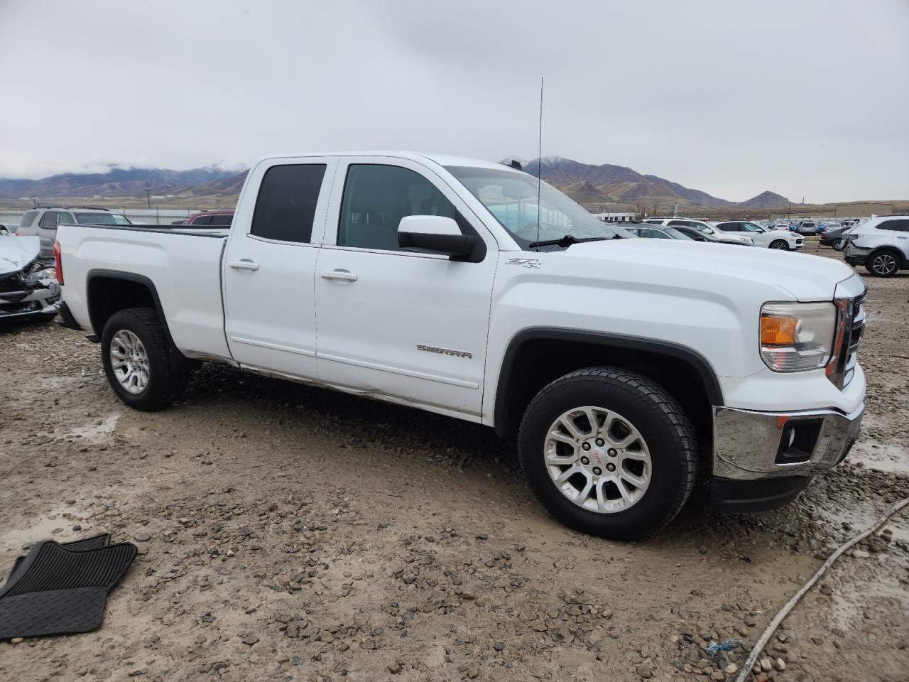 GMC SIERRA K1500 SLE