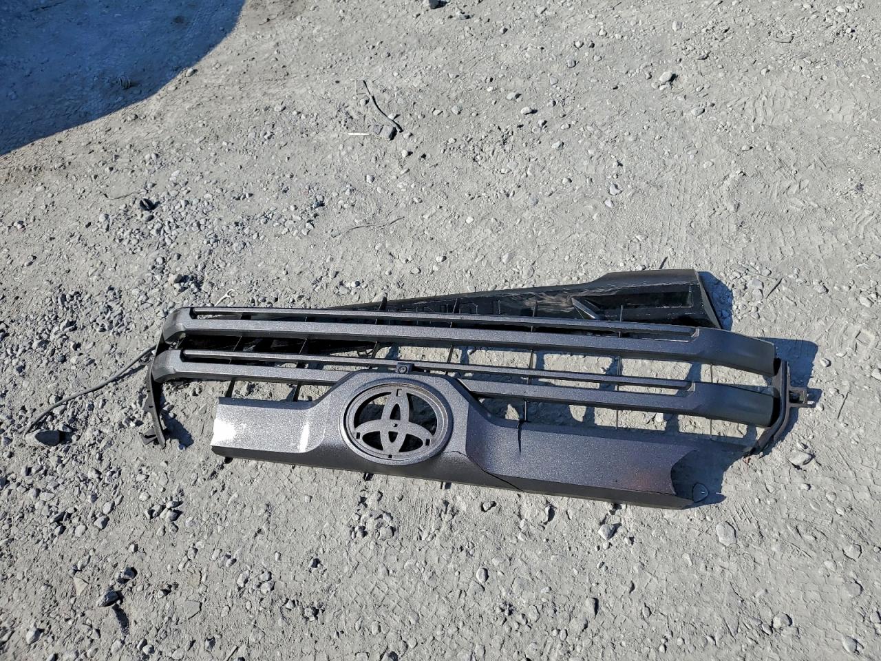 TOYOTA TUNDRA CREWMAX LIMITED