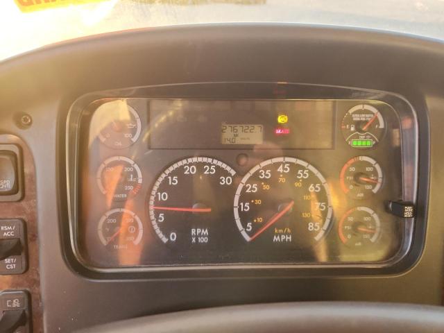 2011 FREIGHTLINER M2 #3283830422