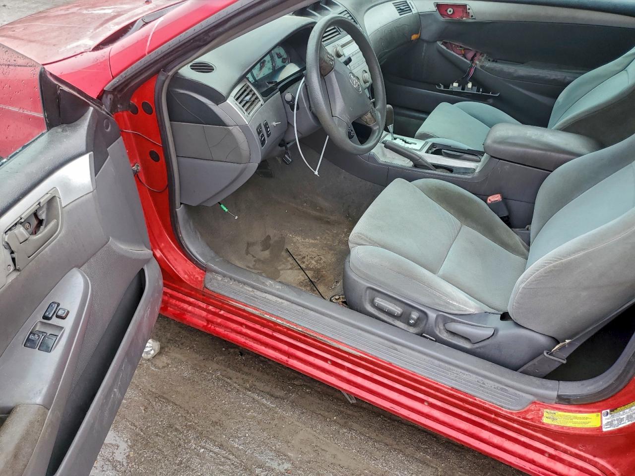 Lot #3298109141 2004 TOYOTA CAMRY SOLA