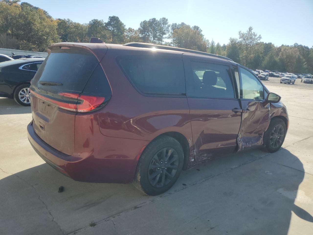 CHRYSLER PACIFICA TOURING