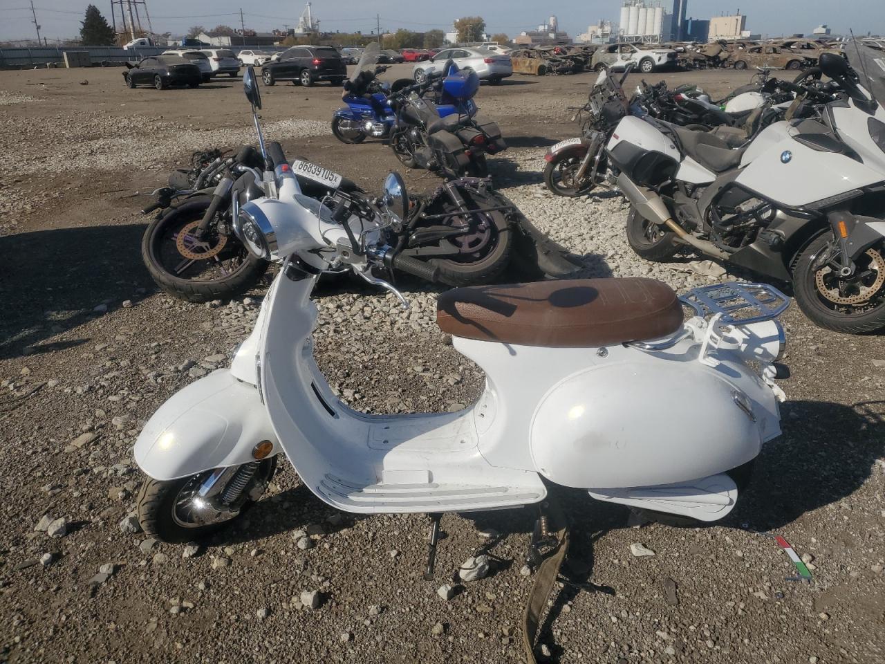 Lot #3293333424 2022 NEWC AVENTURA