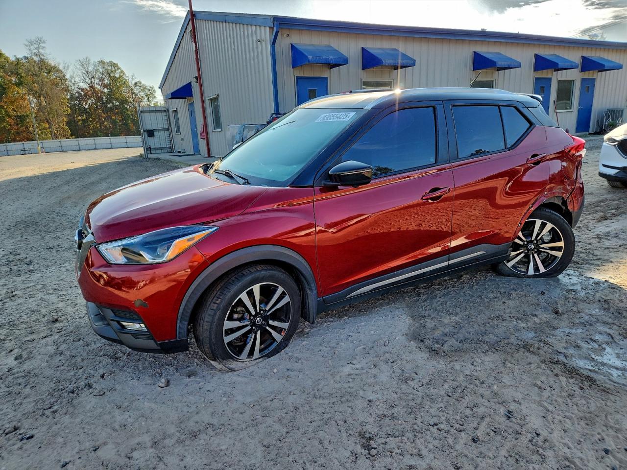 NISSAN KICKS S