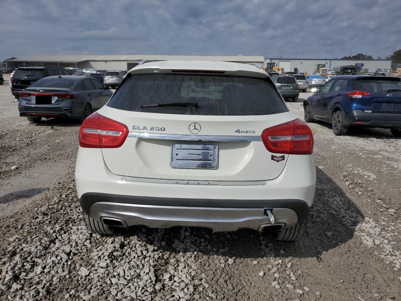 MERCEDES-BENZ GLA-CLASS 250 4MATIC