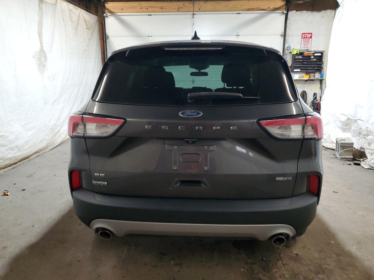 FORD ESCAPE SE SPORT