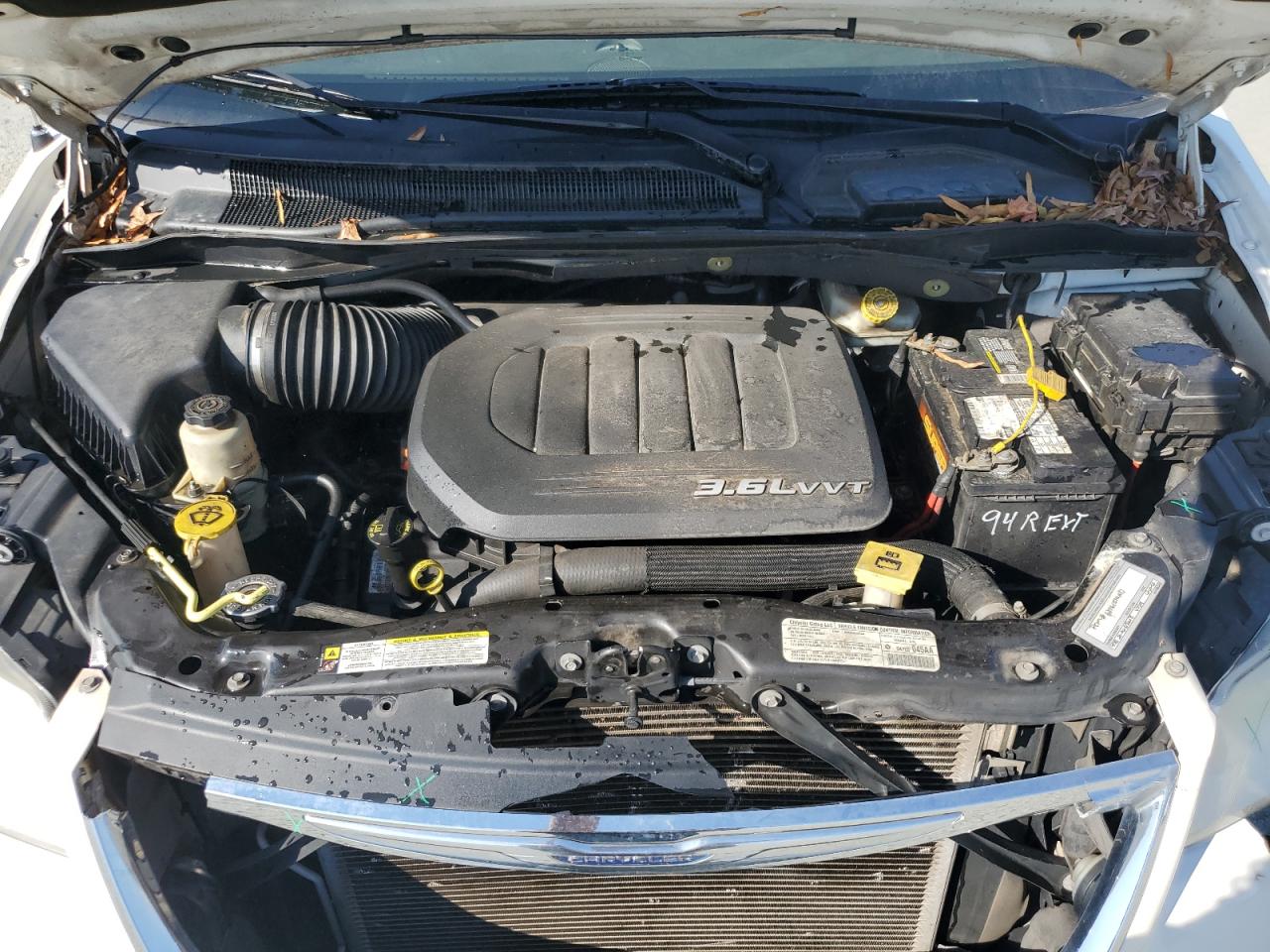 CHRYSLER TOWN & COUNTRY TOURING