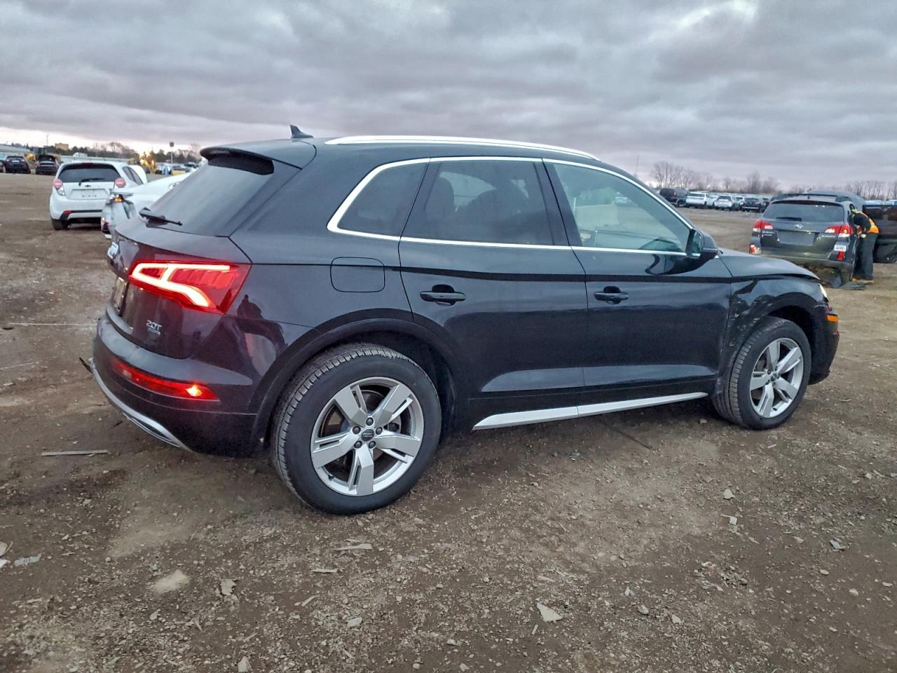 AUDI Q5 PREMIUM PLUS