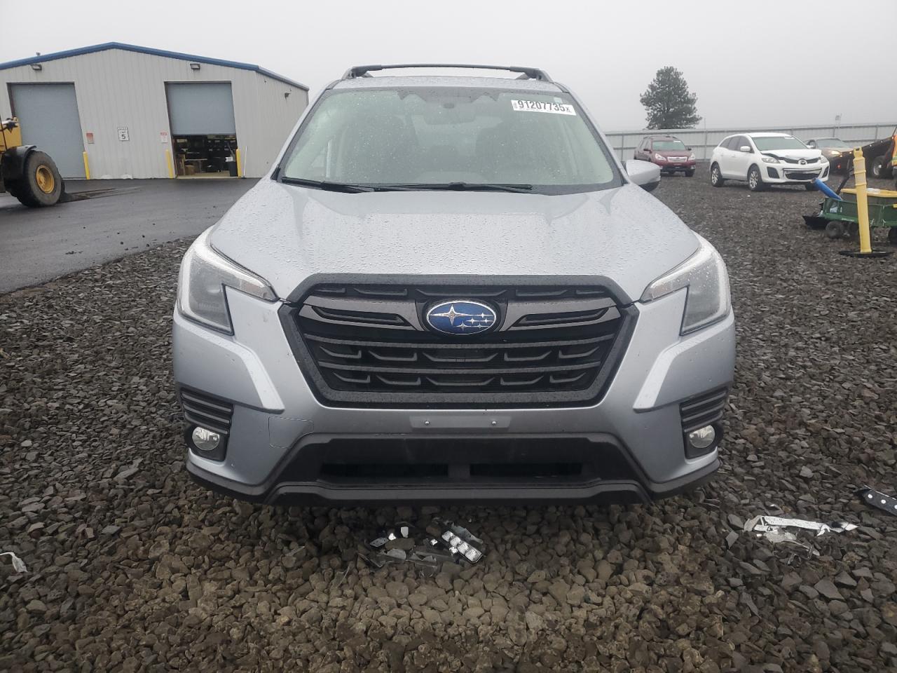 SUBARU FORESTER LIMITED