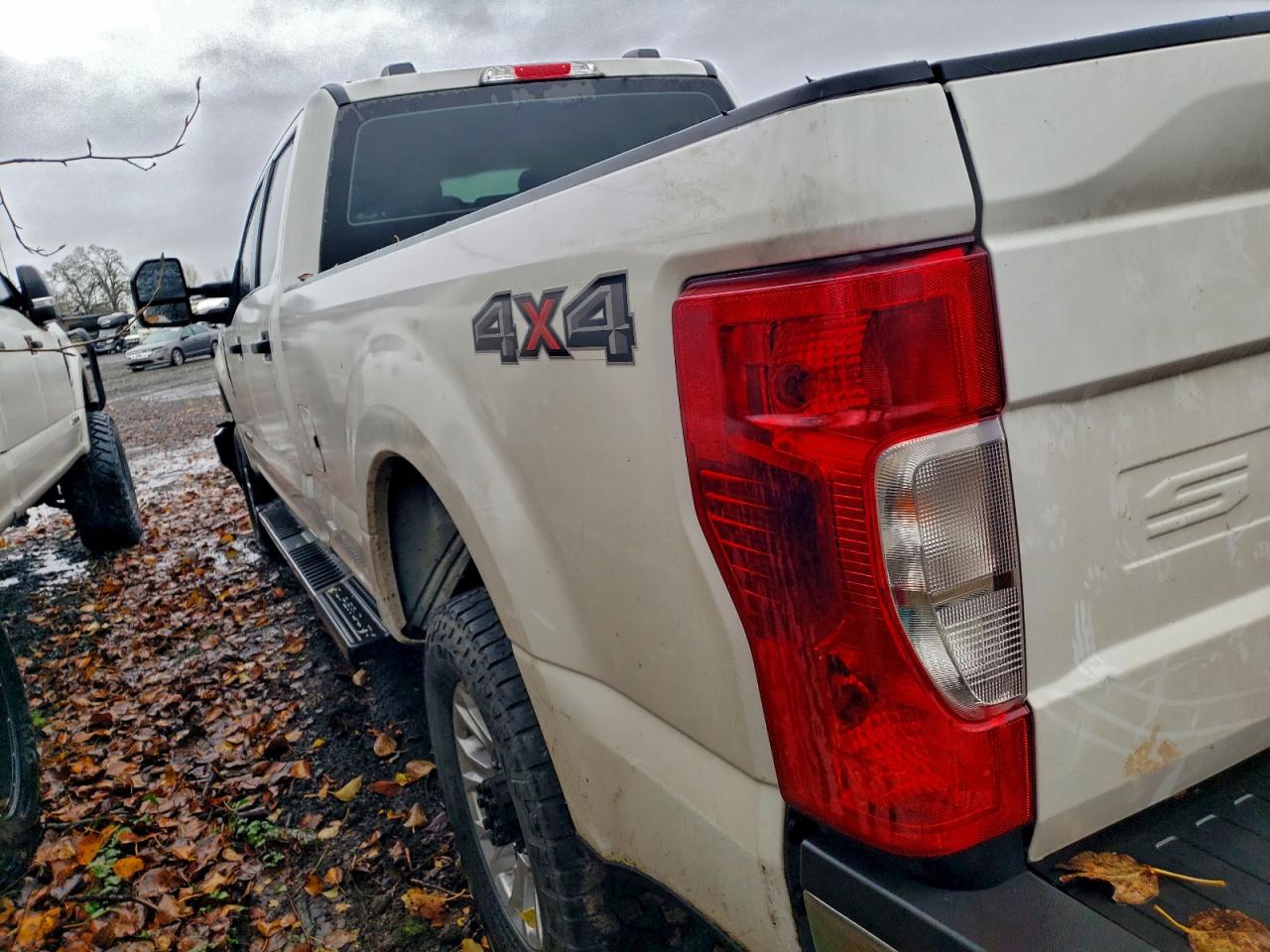 FORD F-350 SUPER DUTY