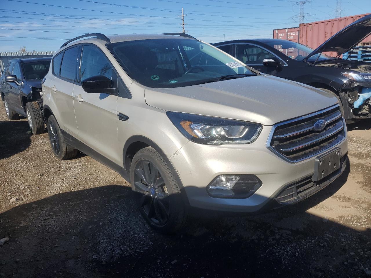 FORD ESCAPE SE