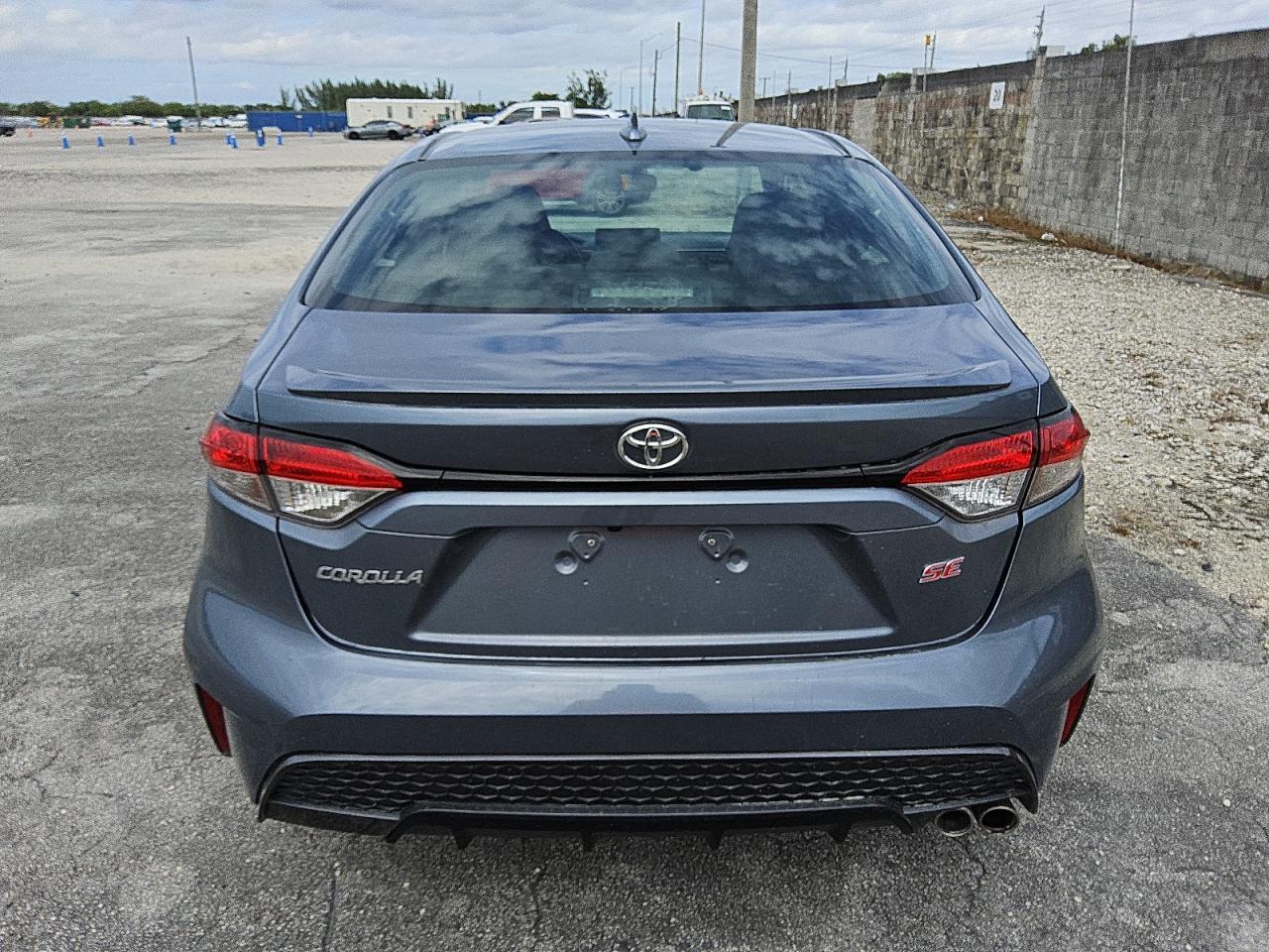 Lot #3309279615 2022 TOYOTA COROLLA SE