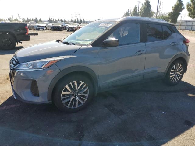 NISSAN KICKS SV